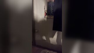 Đêm khuya thanh vắng đè con ny ra doggy