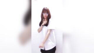 Em tiktokker mình dây khoe hàng bú cặc dâm đãng địt mạnh vào cái lỗ đít