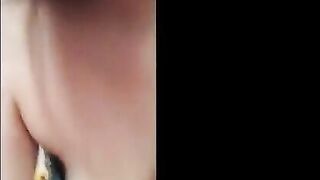 Phát hiện con bạn Ở Lớp ko mặc áo lót, Nên gạ vào nhà nghỉ djt nhau