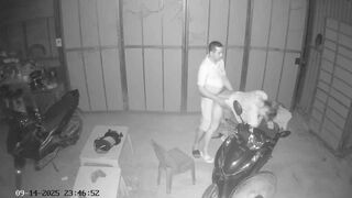 Đang địt thi phát hiện có camera