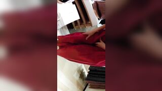 Quay lén trong tìm đồ