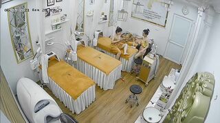 Hack cam tiệm spa 2