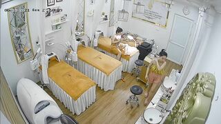 Hack cam tiệm spa 2
