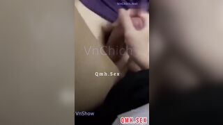 2 đứa rủ nhau trốn tiết vào toilet trường bú liếm địt nhau hơn cả phim sex