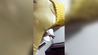Nhìn em hấp dẫn quá mà thèm đụ ghê