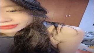 Địt người yêu mông to lồn khít da trắng bắn tinh đầy mông