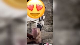 Nửa đêm rủ ra đường bắn tinh lên người em