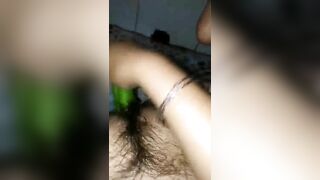 Vừa Thủ Dâm Trong Nhà Tắm Vừa Nói Chuyện Với Người Nhà Phần 1