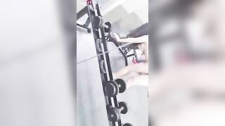 Doggy em rau mới quen ở phòng gym