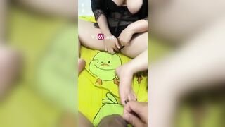 Vcl con bạn Trốn ck, Cho thg bạn Bú Cu Bóp Vú móc lồn mà ko djt