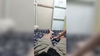 Main ke kos teman tobrut malah diajak ngewe