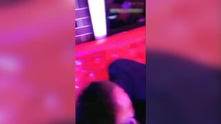 Đi Karaoke hát thì không lo hát mà gọi gái ra hát cùng rồi đè em nó ra chịch luôn P.2