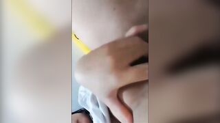 Em học sinh chubby vú to lồn múp khoe hàng múp dâm đãng