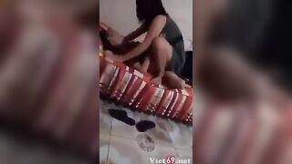 Độc lạ, Ông chồng bại liệt bị Hàng xóm ra dập gãy cặc xuất tinh luôn