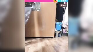 Em gái live Tiktok trả kèo