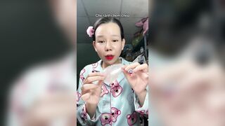 Em gái hướng dẫn sử dụng miến dán lồn