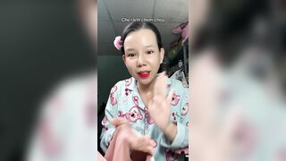 Em gái hướng dẫn sử dụng miến dán lồn