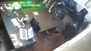 Hack Camera Đi Phỏng Vấn Xin Việc Bị Giám Đốc Địt Luôn