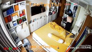 Quay lén, Cháu gái thay đồ lén móc lồn bắn trước ở phòng