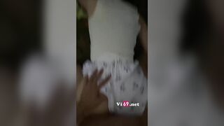 Lần nào qua chơi em cũng mang lọt kho cho anh chơi không cần cởi