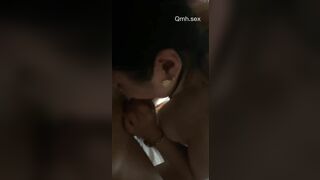 Địt em gái mũm mĩm lồn múp sướng vl ra