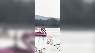 Video gốc đạp vịt thành đạp mái