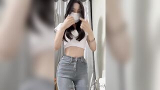 Gái xinh tự sướng (P1)