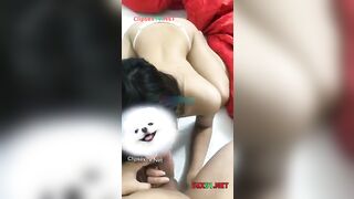 Đang xem đá bóng, Mà con bạn đi tắm khoả thân cứ đòi chịch nhau