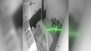 Hack Camera Vợ Đĩ Dâm Đãng Vừa Cho Con Bú Vừa Cho Chồng Địt