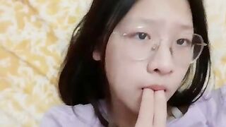 Em loli mình dây mặt học sinh thân hình phụ huynh