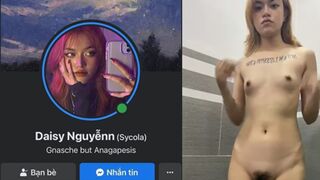Clip Hot Daisy Nguyễn Sycola Thủ Dâm Trong Nhà Tắm