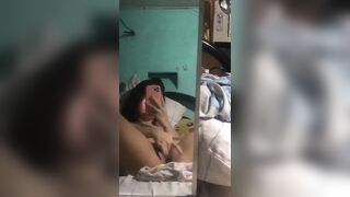 Học sinh nứng lồn thủ dâm trước gương
