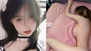 Clip Hot Quỳnh Chi Hot Girl Đại Học Show Hàng Kiếm Daddy