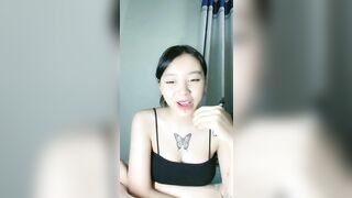 Dâm Nữ Live Khoe Hàng Thủ Dâm Tập 1