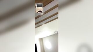 Clip Sex Hằng Hằng Móc Lồn Chat Sex Ngay Trong Bếp Lúc Nấu Ăn