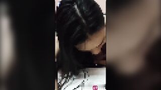 Em còn học anh quay thì nhớ che mặt em lại nhé