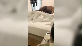 Độc lạ, Bắt vợ Coslau Hầu gái cho thg bạn djt nhau r quay video