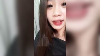 Em gái việt show hàng vú siêu đẹp P1