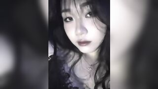 Địt em Huệ nhiều nước