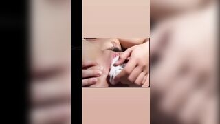 Em gái lồn đẹp bạo dâm nhét quần nót vào lồn