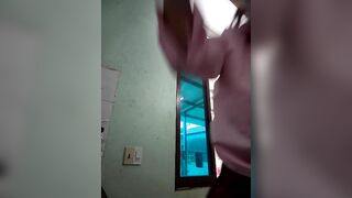 Chị Gái Live Thủ Dâm Nơi Công Cộng Tập 31