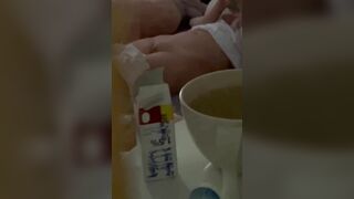 Quay lén con em họ loli tập thủ dâm lồn không lông