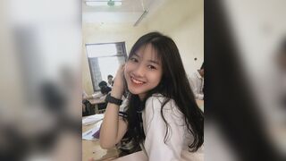 Full bộ móc lòn Thu Trang 2k Ở nhà một mình hay nhiều mình thì vẫn phải thẩm 👇 mt