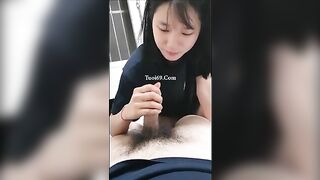 Em nữ sinh ngây thơ thích uống tinh trùng