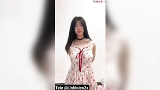 Gái xinh show hàng p2