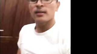 người yêu đi học tiếng anh với thầy cuối cùng gọi điện thoại người yêu mọc sừng