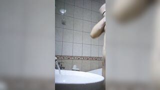 Quay Lén Gái ĐI Tắm P2