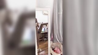 Nữ sinh trung học] Em gái khỏa thân quyến rũ trước gương