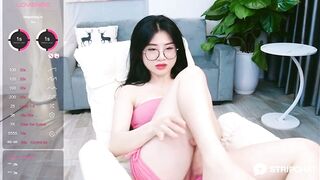 Anna gấu thủ dâm phát sóng trên live