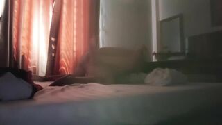 Đang địt ck em gọi videos phải dừng mất cả hứng